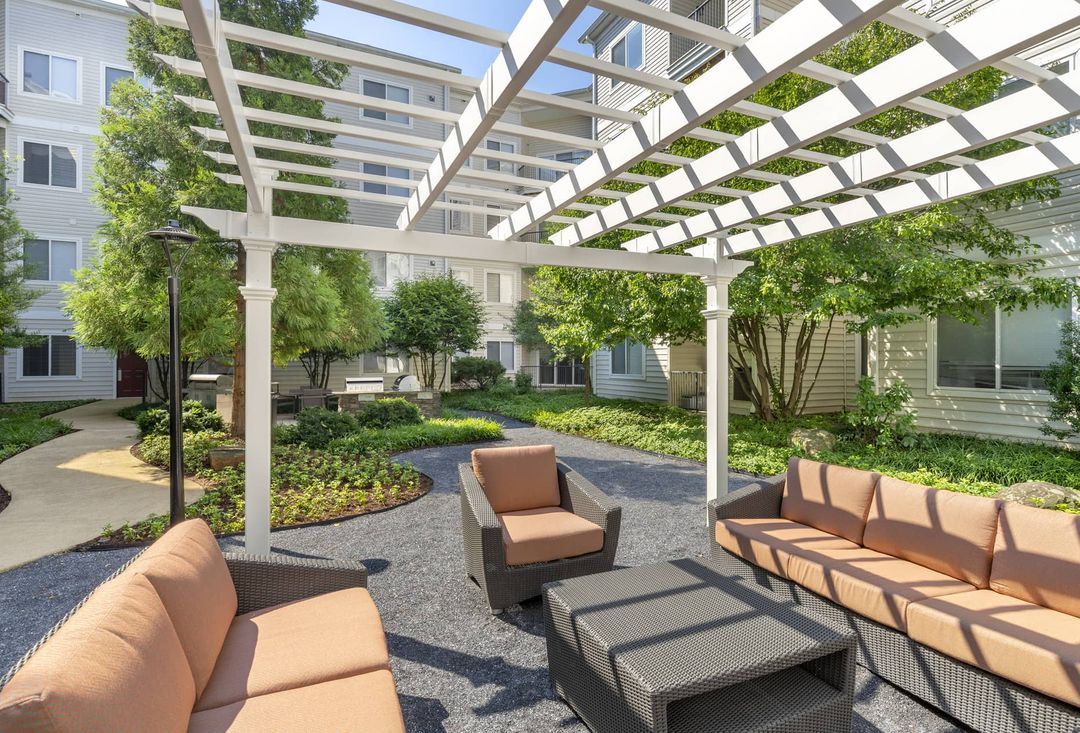 20 Lambourne Apartments Cotel Housing